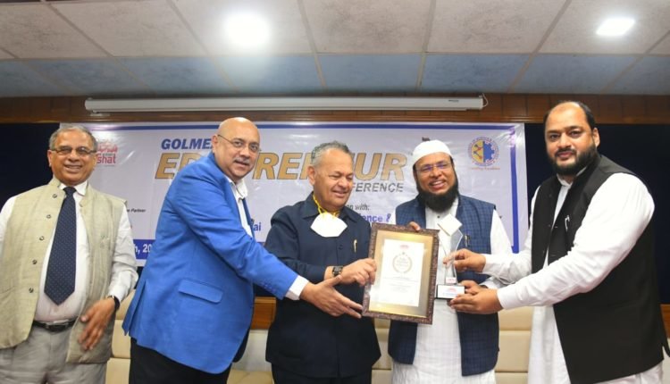 M Hoque receiving Maeeshat Edu Doctor Award-2022